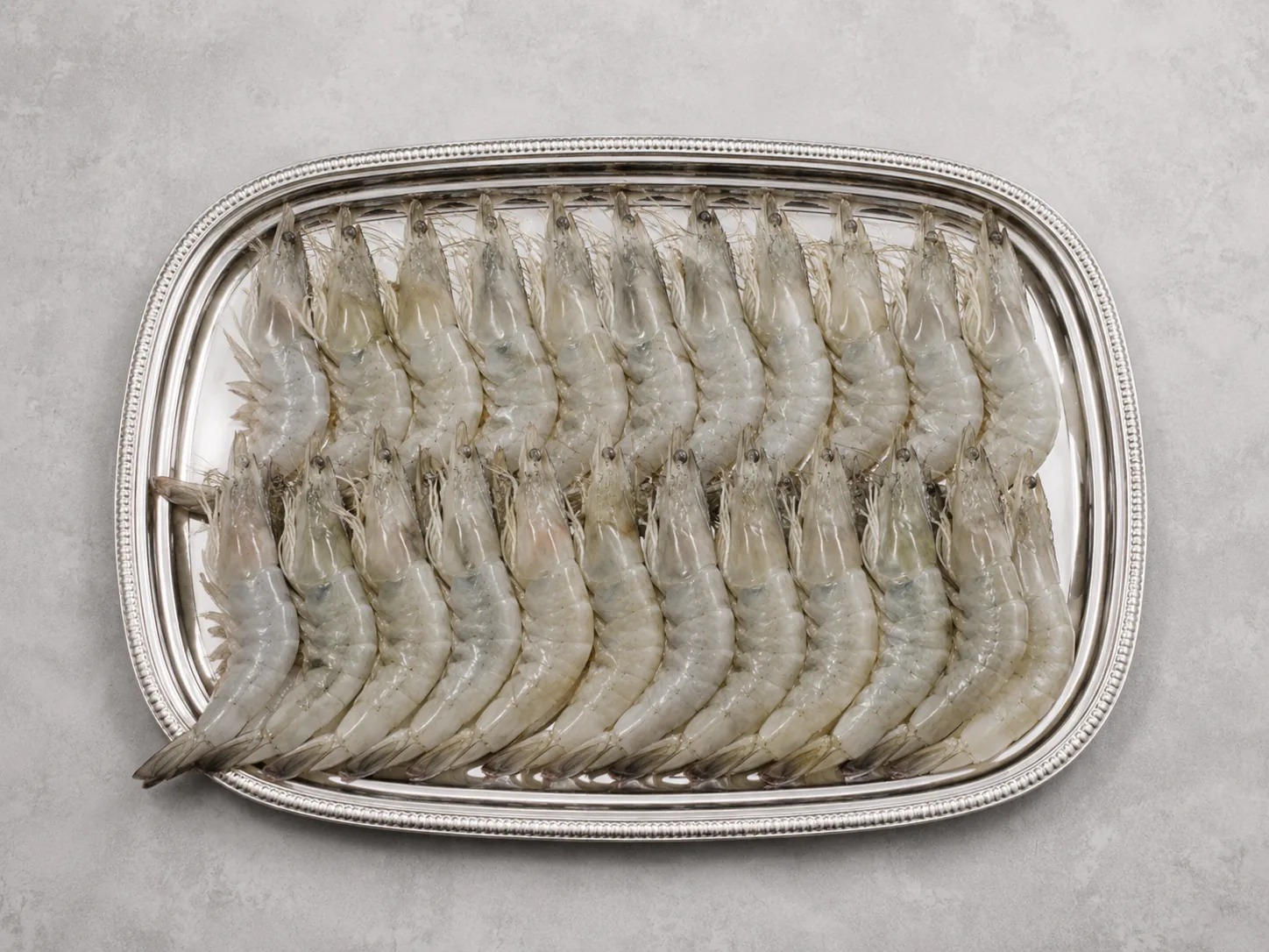 Whole Vannamei shrimp, head & shell on (HOSO)